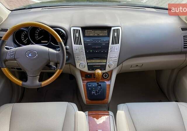 Черный Лексус РХ, объемом двигателя 3.46 л и пробегом 165 тыс. км за 11400 $, фото 8 на Automoto.ua