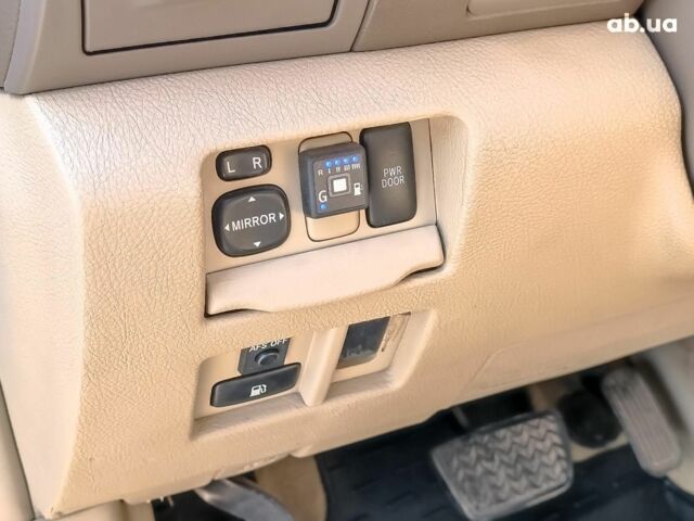 Черный Лексус РХ, объемом двигателя 3.5 л и пробегом 187 тыс. км за 11390 $, фото 23 на Automoto.ua
