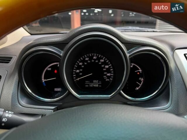 Черный Лексус РХ, объемом двигателя 3.3 л и пробегом 187 тыс. км за 11990 $, фото 14 на Automoto.ua