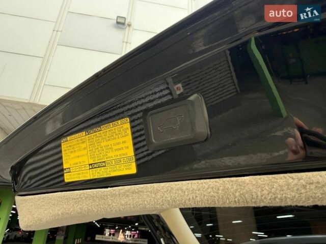 Черный Лексус РХ, объемом двигателя 3.3 л и пробегом 187 тыс. км за 11990 $, фото 23 на Automoto.ua