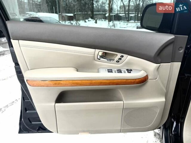 Черный Лексус РХ, объемом двигателя 3.46 л и пробегом 110 тыс. км за 15100 $, фото 16 на Automoto.ua