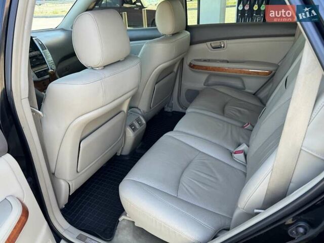 Черный Лексус РХ, объемом двигателя 3.5 л и пробегом 177 тыс. км за 11900 $, фото 16 на Automoto.ua