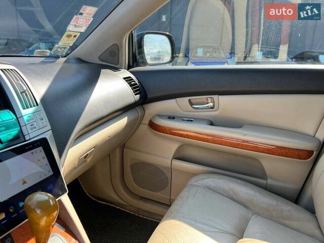 Черный Лексус РХ, объемом двигателя 3.3 л и пробегом 285 тыс. км за 10940 $, фото 33 на Automoto.ua