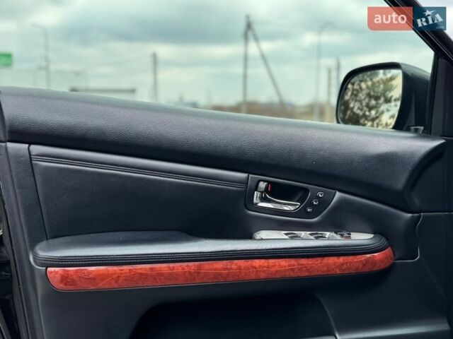 Чорний Лексус РХ, об'ємом двигуна 3.46 л та пробігом 233 тис. км за 13000 $, фото 24 на Automoto.ua