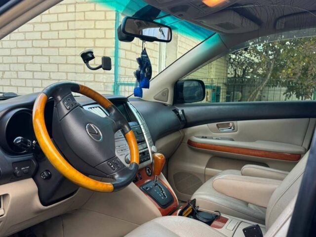 Черный Лексус РХ, объемом двигателя 3.3 л и пробегом 263 тыс. км за 13900 $, фото 6 на Automoto.ua