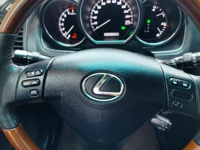 Черный Лексус РХ, объемом двигателя 3.5 л и пробегом 242 тыс. км за 9900 $, фото 13 на Automoto.ua