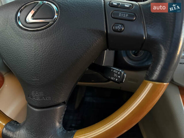 Чорний Лексус РХ, об'ємом двигуна 3.3 л та пробігом 174 тис. км за 13500 $, фото 31 на Automoto.ua