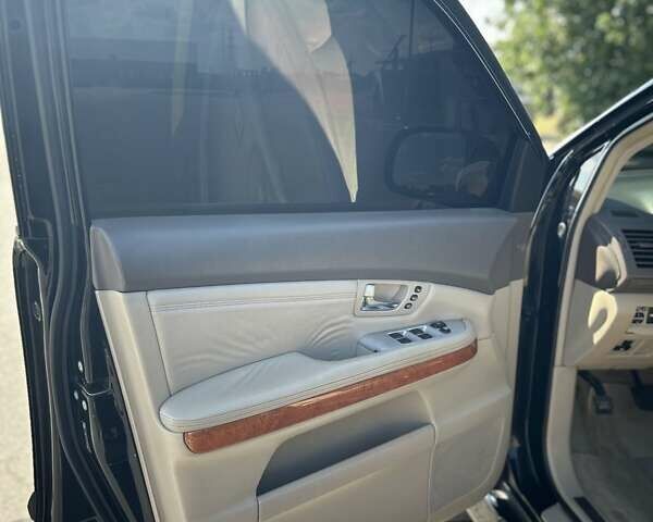 Черный Лексус РХ, объемом двигателя 3.46 л и пробегом 165 тыс. км за 13400 $, фото 16 на Automoto.ua