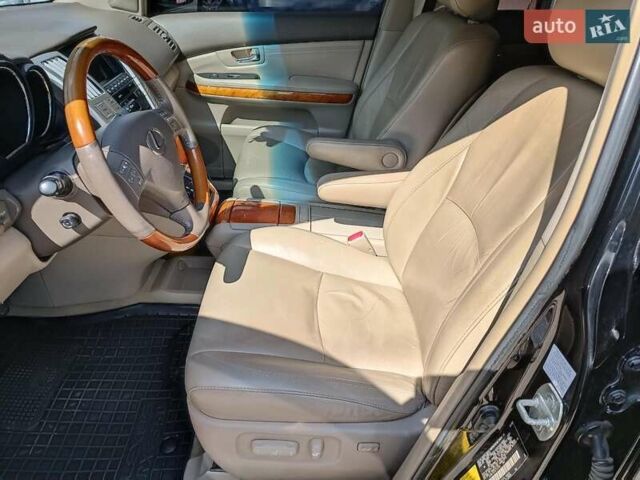 Черный Лексус РХ, объемом двигателя 3.5 л и пробегом 187 тыс. км за 11390 $, фото 19 на Automoto.ua