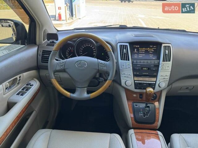 Черный Лексус РХ, объемом двигателя 3.5 л и пробегом 177 тыс. км за 11900 $, фото 9 на Automoto.ua