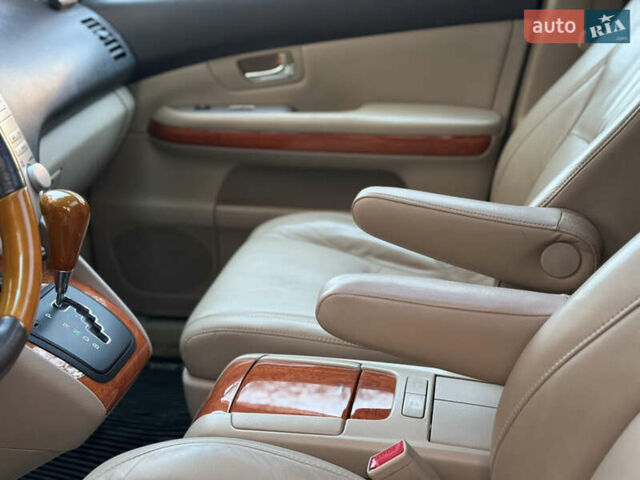 Чорний Лексус РХ, об'ємом двигуна 3.3 л та пробігом 174 тис. км за 13500 $, фото 45 на Automoto.ua