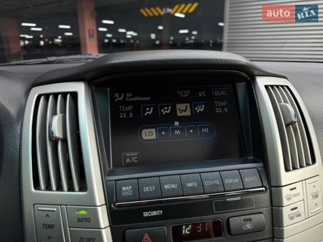 Черный Лексус РХ, объемом двигателя 3.3 л и пробегом 187 тыс. км за 11990 $, фото 25 на Automoto.ua