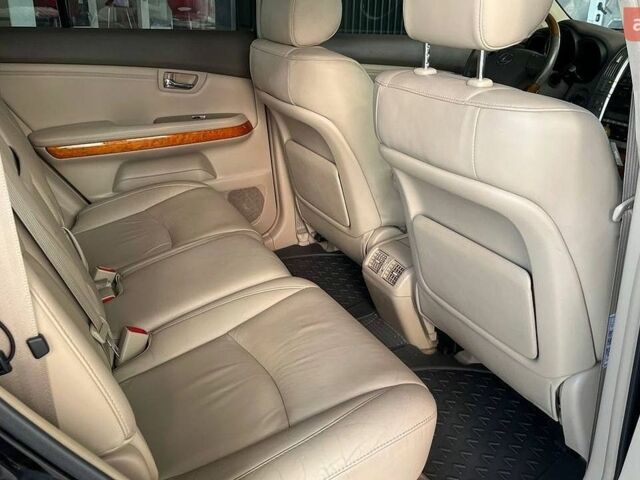 Черный Лексус РХ, объемом двигателя 3.46 л и пробегом 185 тыс. км за 11500 $, фото 6 на Automoto.ua