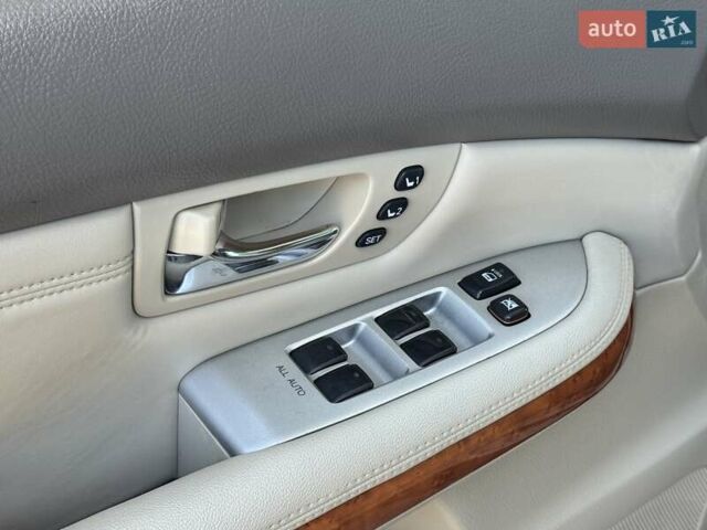 Черный Лексус РХ, объемом двигателя 3.5 л и пробегом 177 тыс. км за 11900 $, фото 21 на Automoto.ua