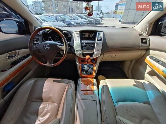 Черный Лексус РХ, объемом двигателя 3.5 л и пробегом 187 тыс. км за 11390 $, фото 14 на Automoto.ua