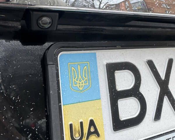 Черный Лексус РХ, объемом двигателя 3.46 л и пробегом 195 тыс. км за 11950 $, фото 130 на Automoto.ua