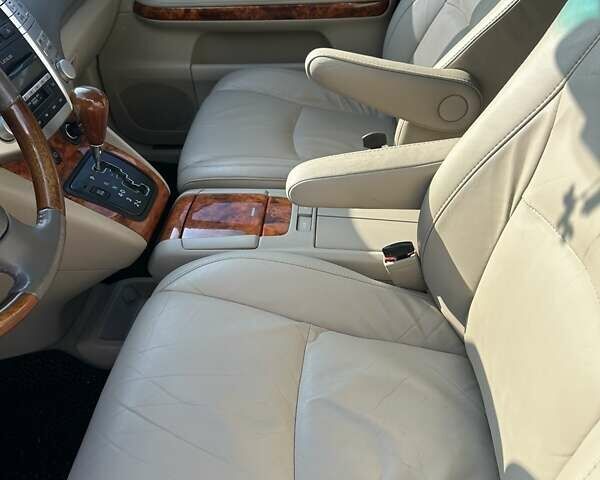 Черный Лексус РХ, объемом двигателя 3.46 л и пробегом 180 тыс. км за 12900 $, фото 10 на Automoto.ua