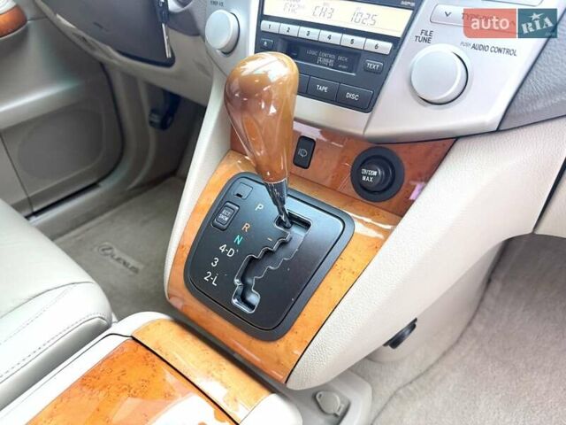 Черный Лексус РХ, объемом двигателя 3.46 л и пробегом 110 тыс. км за 15100 $, фото 31 на Automoto.ua