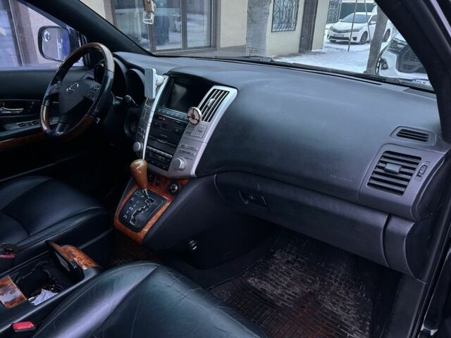 Черный Лексус РХ, объемом двигателя 3.5 л и пробегом 226 тыс. км за 10200 $, фото 7 на Automoto.ua