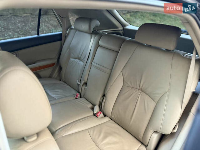 Чорний Лексус РХ, об'ємом двигуна 3.3 л та пробігом 174 тис. км за 13500 $, фото 52 на Automoto.ua