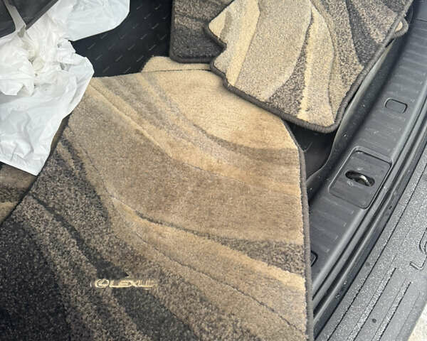 Черный Лексус РХ, объемом двигателя 3.46 л и пробегом 195 тыс. км за 11950 $, фото 116 на Automoto.ua