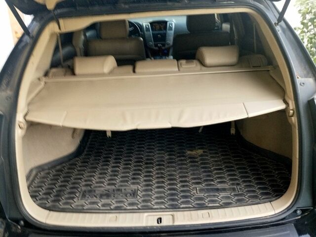 Черный Лексус РХ, объемом двигателя 3.5 л и пробегом 187 тыс. км за 11200 $, фото 4 на Automoto.ua