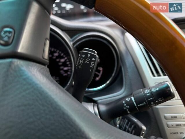 Черный Лексус РХ, объемом двигателя 3.3 л и пробегом 187 тыс. км за 11990 $, фото 16 на Automoto.ua