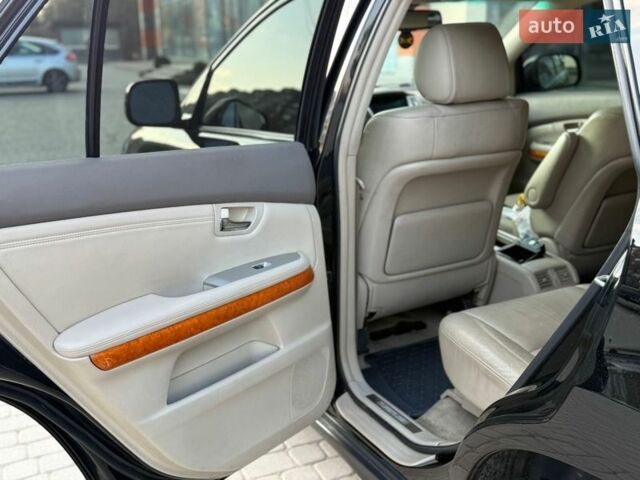 Черный Лексус РХ, объемом двигателя 3.46 л и пробегом 185 тыс. км за 16000 $, фото 11 на Automoto.ua
