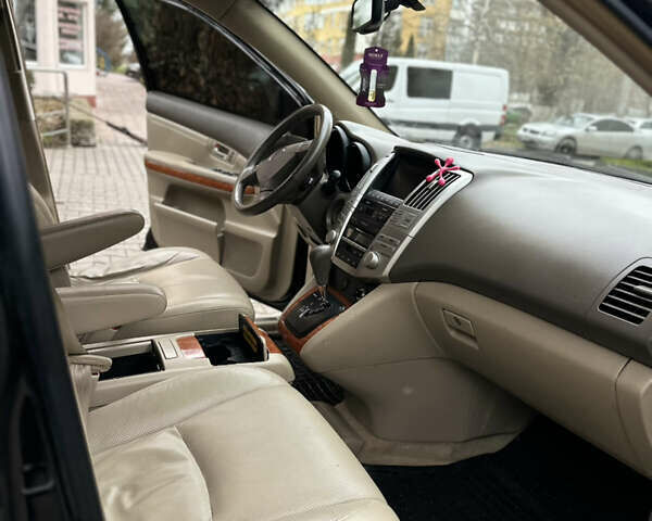 Черный Лексус РХ, объемом двигателя 3.5 л и пробегом 255 тыс. км за 12000 $, фото 7 на Automoto.ua