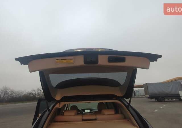 Черный Лексус РХ, объемом двигателя 3.46 л и пробегом 181 тыс. км за 15500 $, фото 4 на Automoto.ua