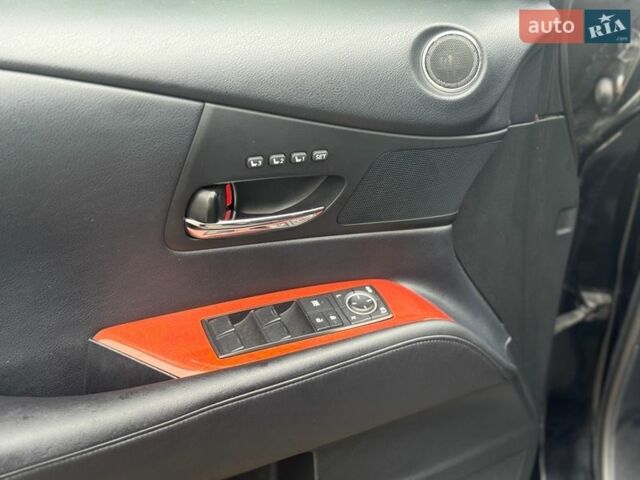 Черный Лексус РХ, объемом двигателя 3.46 л и пробегом 160 тыс. км за 16800 $, фото 14 на Automoto.ua