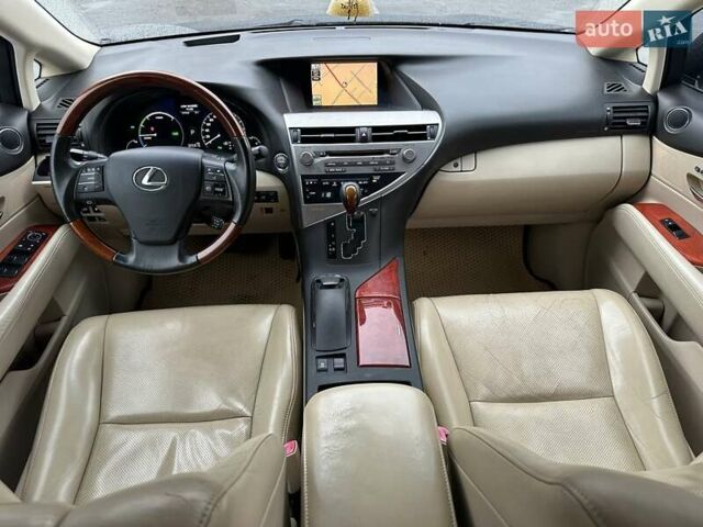Чорний Лексус РХ, об'ємом двигуна 3.46 л та пробігом 326 тис. км за 15990 $, фото 41 на Automoto.ua