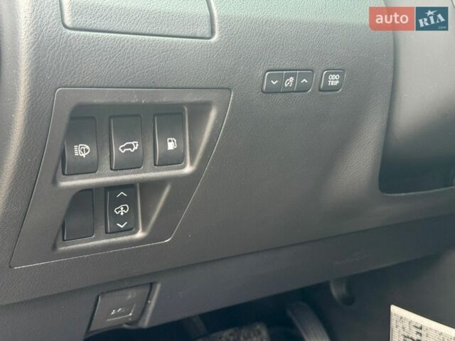 Черный Лексус РХ, объемом двигателя 3.46 л и пробегом 160 тыс. км за 16800 $, фото 13 на Automoto.ua