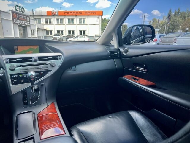 Чорний Лексус РХ, об'ємом двигуна 0 л та пробігом 298 тис. км за 13523 $, фото 15 на Automoto.ua