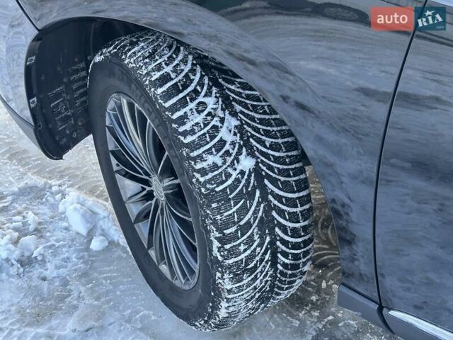 Чорний Лексус РХ, об'ємом двигуна 3.46 л та пробігом 326 тис. км за 15490 $, фото 10 на Automoto.ua