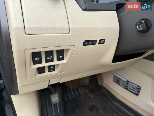 Черный Лексус РХ, объемом двигателя 3.46 л и пробегом 181 тыс. км за 15000 $, фото 25 на Automoto.ua