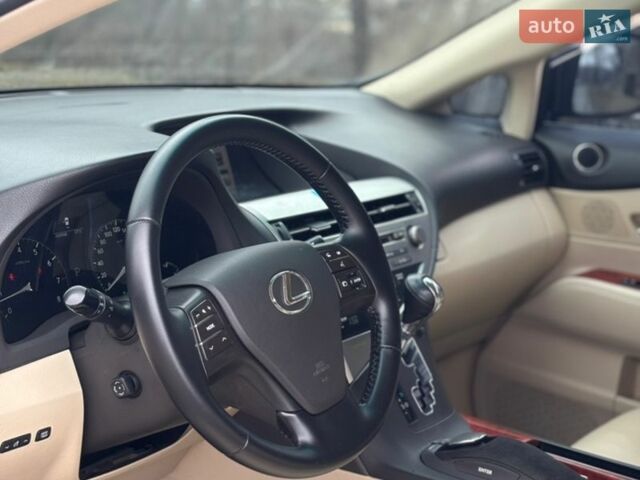 Черный Лексус РХ, объемом двигателя 3.5 л и пробегом 315 тыс. км за 13500 $, фото 8 на Automoto.ua