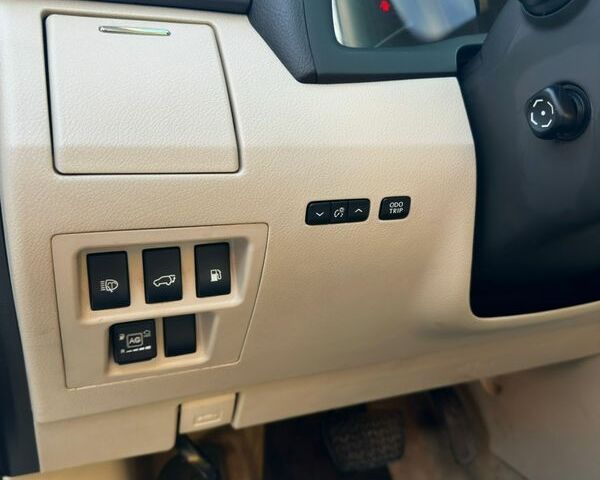 Черный Лексус РХ, объемом двигателя 3.46 л и пробегом 279 тыс. км за 15300 $, фото 22 на Automoto.ua