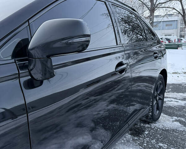 Черный Лексус РХ, объемом двигателя 3.46 л и пробегом 191 тыс. км за 18499 $, фото 3 на Automoto.ua