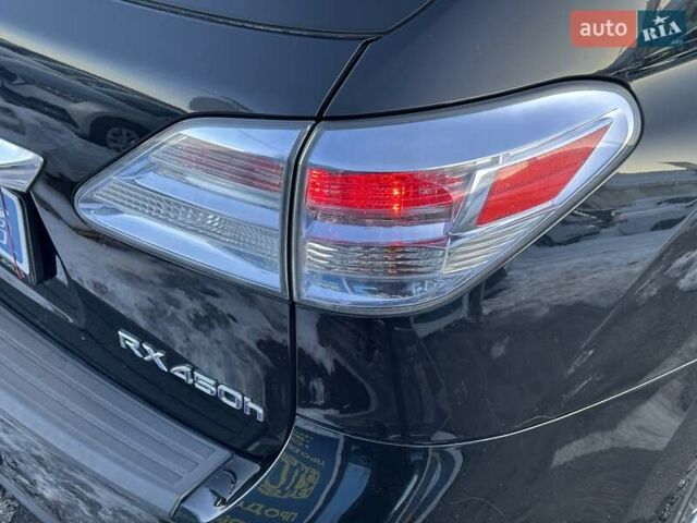 Чорний Лексус РХ, об'ємом двигуна 3.46 л та пробігом 326 тис. км за 15490 $, фото 12 на Automoto.ua