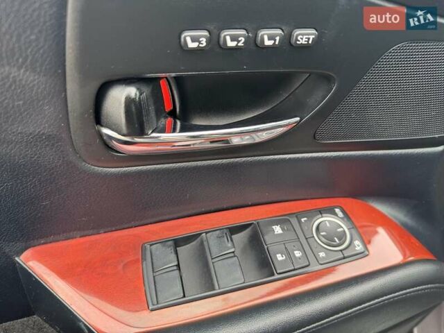 Черный Лексус РХ, объемом двигателя 3.46 л и пробегом 190 тыс. км за 16000 $, фото 6 на Automoto.ua