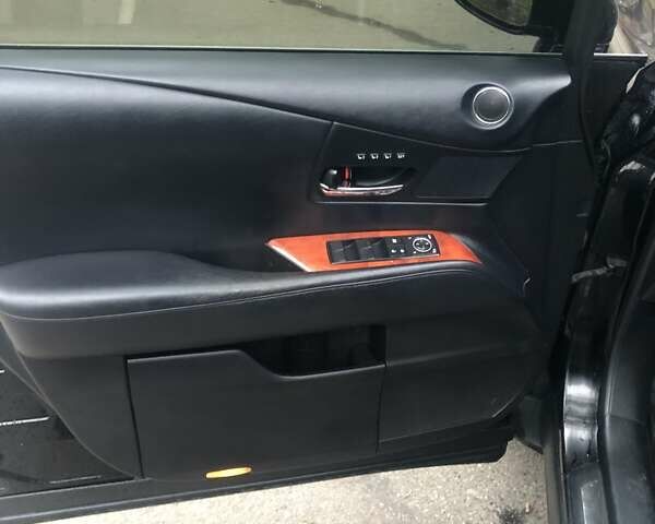 Черный Лексус РХ, объемом двигателя 3.46 л и пробегом 205 тыс. км за 18500 $, фото 15 на Automoto.ua