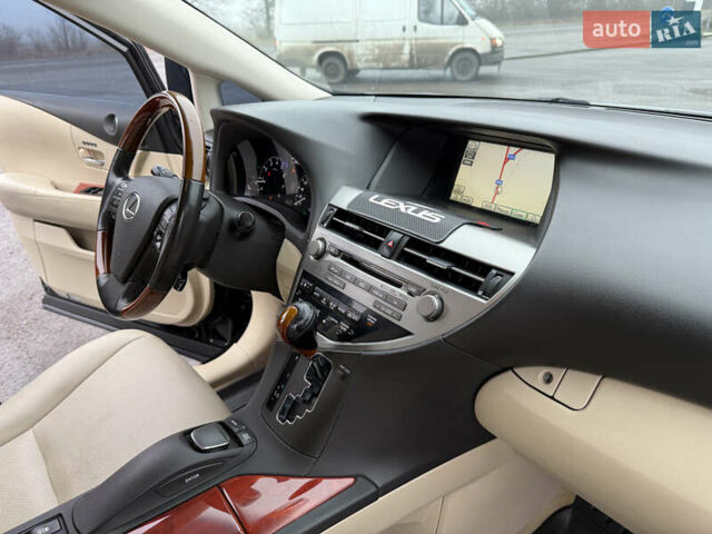 Черный Лексус РХ, объемом двигателя 3.46 л и пробегом 181 тыс. км за 15000 $, фото 21 на Automoto.ua