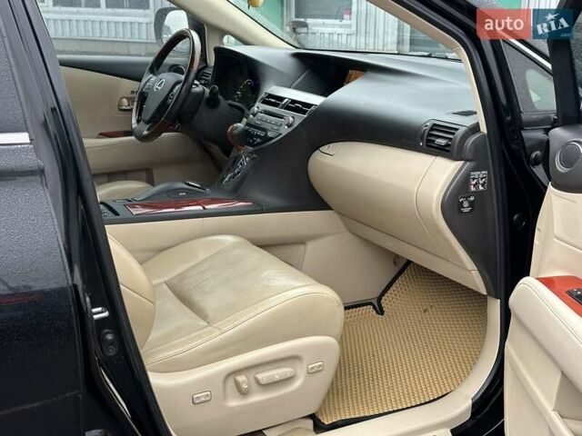 Чорний Лексус РХ, об'ємом двигуна 3.46 л та пробігом 326 тис. км за 14790 $, фото 32 на Automoto.ua