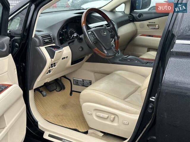 Чорний Лексус РХ, об'ємом двигуна 3.46 л та пробігом 326 тис. км за 15490 $, фото 16 на Automoto.ua