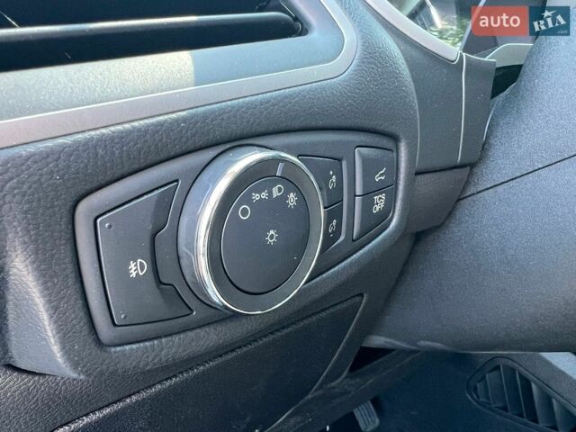 Черный Лексус РХ, объемом двигателя 3.46 л и пробегом 330 тыс. км за 14490 $, фото 36 на Automoto.ua