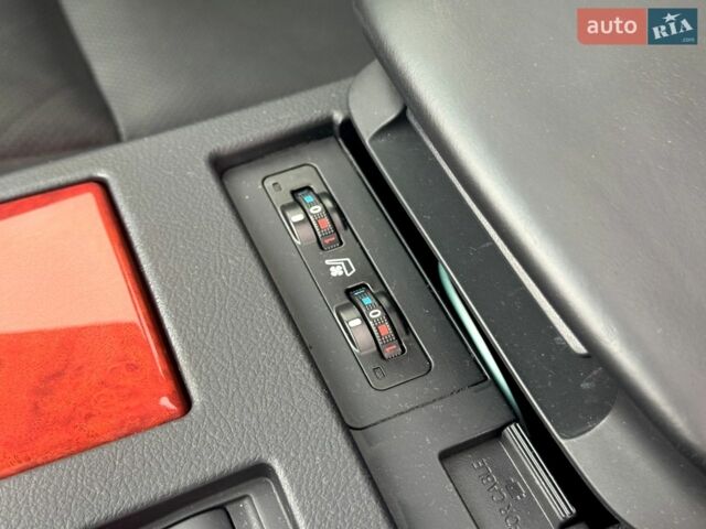 Черный Лексус РХ, объемом двигателя 3.46 л и пробегом 160 тыс. км за 15700 $, фото 16 на Automoto.ua