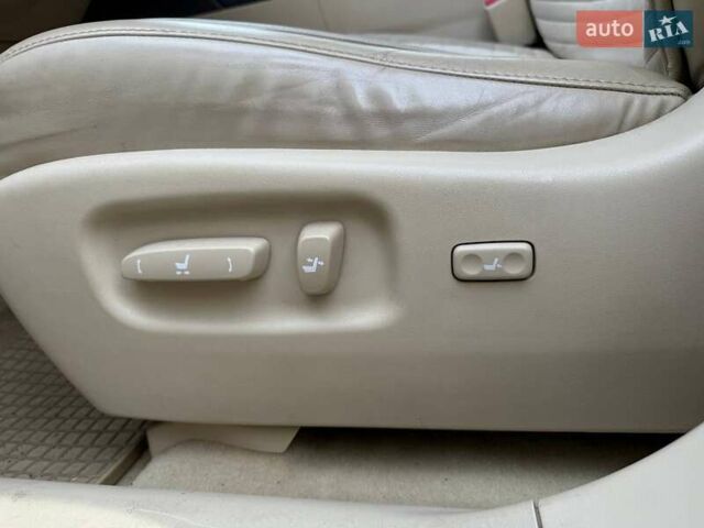 Черный Лексус РХ, объемом двигателя 3.46 л и пробегом 225 тыс. км за 18700 $, фото 5 на Automoto.ua