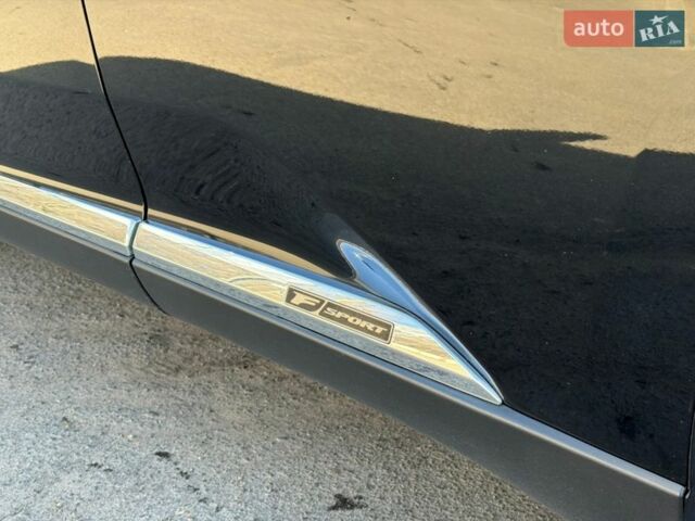 Чорний Лексус РХ, об'ємом двигуна 3.46 л та пробігом 183 тис. км за 17500 $, фото 10 на Automoto.ua