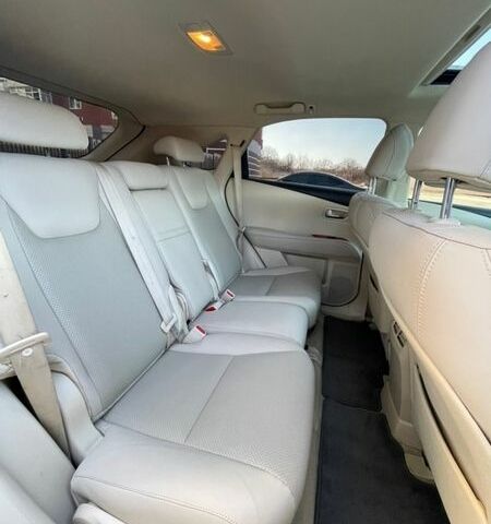 Черный Лексус РХ, объемом двигателя 3.5 л и пробегом 271 тыс. км за 16700 $, фото 5 на Automoto.ua